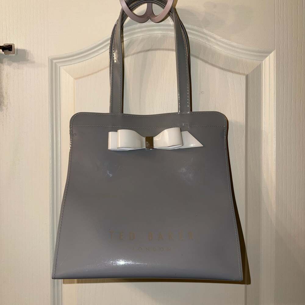 Ted Baker Arycon Patent Grey Bow Icon Tote Bag
